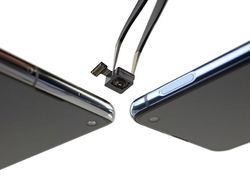 Seperti Ini Jeroan Galaxy S10 Saat Dibongkar