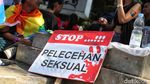 Potret Aksi Hari Perempuan di Kawasan Monas