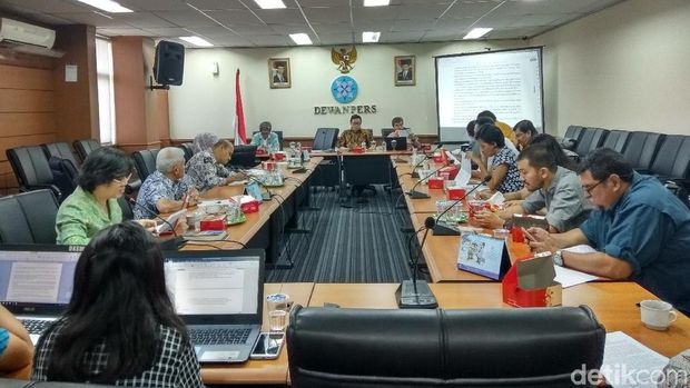 Dewan Pers Siapkan Draf Panduan Pemberitaan Bunuh Diri