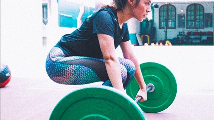 8 Manfaat Latihan Deadlift bagi Tubuh dan Cara Melakukannya