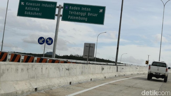 Membentang di Sumatera, Tol Terpanjang RI Resmi Beroperasi