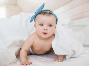 17 Nama Bayi Terinspirasi Perempuan Berpengaruh di Dunia