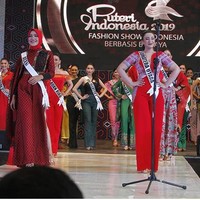 Malam Final Pemilihan Puteri Indonesia 2019 diselenggarakan di Planery Hall, Jakarta Convention Center, Jumat (8/3/2019) kemarin. Dalam acara tersebut, sebanyak 39 wanita cantik terpilih dari seluruh penjuru Indonesia menunjukkan kemampuan mereka untuk merebut gelar Puteri Indonesia 2019.  Foto: Mohammad Abduh/Wolipop