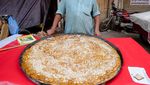 Serunya Makan Sambil Belajar Budaya Kuliner Bersama Mark Wiens
