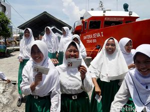 Kejar Inklusi Keuangan, Anak SMP bakal Diwajibkan Buka Tabungan