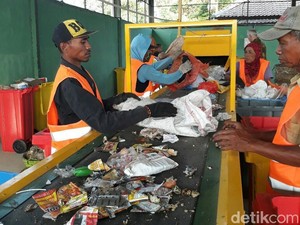Bumdes di Banyuwangi Mampu Raup Rp 10 Juta dari Pengelolaan Sampah
