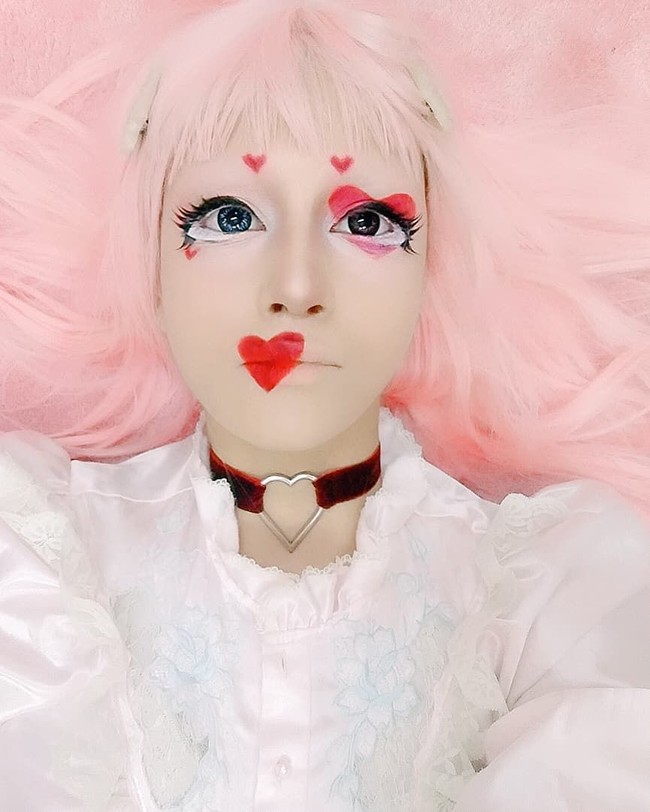 ebagai seniman, Fifi juga tetap membuat boneka dan karya lainnya. Sesekali ia mengikuti bazar untuk menjual produknya. Foto: Instagram/fifidoll