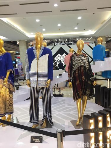 Jogja Fashion Festival.