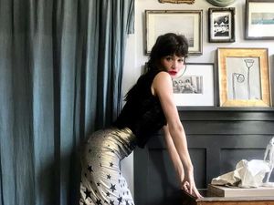 Foto: Helena, Model Cantik Sahabat David Beckham yang Buat Victoria Cemburu