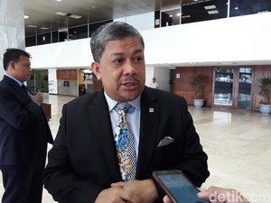 Fahri Hamzah Anggap Jokowi Persempit Basis Pemilih