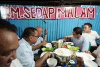 5 Tempat Makan Tradisional yang Pernah Disinggahi Sandiaga Uno