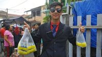 Penjual Siomay hingga Pecel Lele, Ini 5 Penjual Makanan Berwajah Ganteng