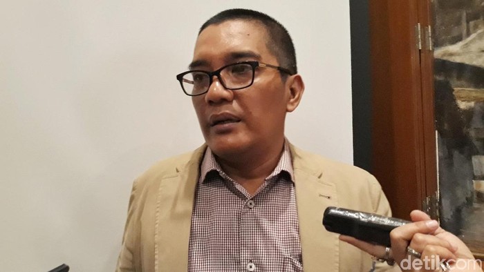 Direktur SPIN: Amicus Curiae Harusnya Suara Rakyat, Bukan yang Kalah-Tantrum