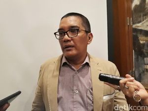 Direktur SPIN: Amicus Curiae Harusnya Suara Rakyat, Bukan yang Kalah-Tantrum
