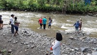 Siakwa memang desa kecil yang hanya dihuni sekitar 20 kepala keluarga. Ada sungai Ayashyuoh yang mengalir di samping desa ini. (Bonauli/detikTravel)