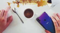 Coba tebak kali ini apa yang dilukis Giulia? Foto: Instagram bernulia