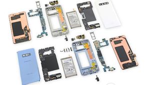 Seperti Ini Jeroan Galaxy S10 Saat Dibongkar