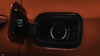 Perpaduan mesin bensin 1,3 liter turbocharged dengan motor listrik mampu mengeluarkan total output 240 tenaga kuda. Foto: Pool