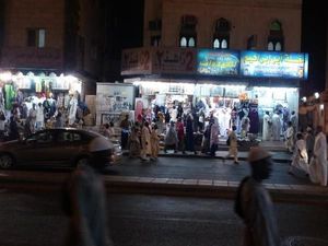 Potret Malam di Makkah dan Jeddah, Bikin Kangen Umrah
