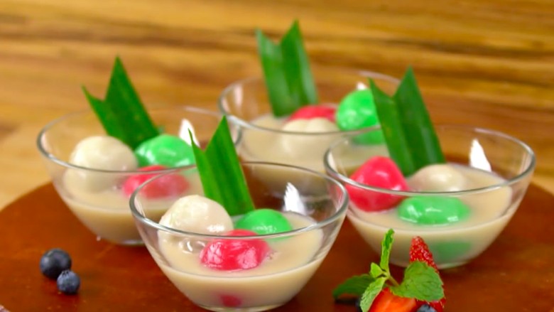 Resep putri mandi almond/ Foto: Semua Bisa Masak Trans TV Resep putri mandi almond/ Foto: Semua Bisa Masak Trans TV