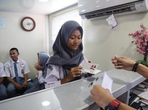 Ajak Siswa Nabung di Bank, OJK: Kalau di Bawah Bantal Bisa Hilang