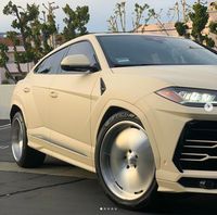  Modifikasi  Lamborghini  Urus ala  Kanye West Keren Gak 