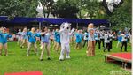 Bikin Gemes, Si Meong Fashion Show Mirip Bobby The Cat Milik Prabowo
