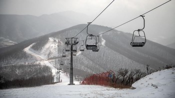 Begini pemandangan Resor Ski Masikryong. Indah kan? (Foto: Carl Court/Getty Images)