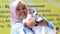 Ratri menceritakan Bandi ditemukan saat masih bayi dan dibuang oleh pemiliknya di bawah kolong mobil. Kemudian saat ini Bandi sudah dirawat hingga berumur 1,5 tahun.