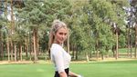 Foto: Gaya Traveling Lucy Robson, Pegolf yang Terlalu Cantik