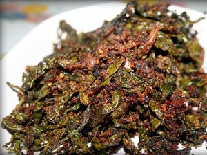 Rendang 40 Daun dan Rendang Baluik yang Autentik Minangkabau
