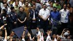 Berjaket Bomber Biru, Jokowi Temui Milenial di Festival Satu Indonesia