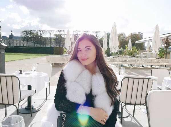 Anisha Isa-Kalebic merupakan cucu dari Pehin Dato Haji isa, salah satu penasihat dari Sultan Brunei Hassanal Bolkiah alias ayahnya Pangeran Abdul Mateen (Instagram/anishaik) Anisha Isa-Kalebic merupakan cucu dari Pehin Dato Haji isa, salah satu penasihat dari Sultan Brunei Hassanal Bolkiah alias ayahnya Pangeran Abdul Mateen (Instagram/anishaik)