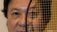 Liem Swie King sendiri telah mengoleksi tiga gelar juara All England.