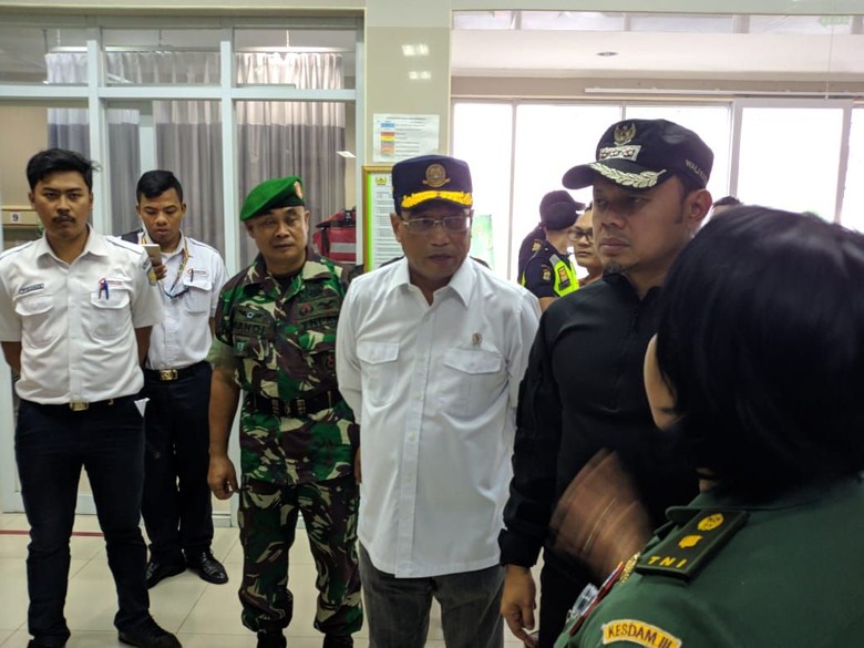 KRL Anjlok dan Terguling di Bogor, Menteri Perhubungan Minta Maaf KRL Anjlok dan Terguling di Bogor, Menteri Perhubungan Minta Maaf