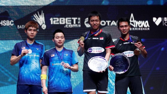 Hendra Setiawan/Mohammad Ahsan juara All England 2019. (Andrew Boyers/Reuters) Hendra Setiawan/Mohammad Ahsan juara All England 2019. (Andrew Boyers/Reuters)
