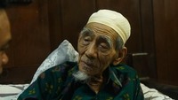 H Maimun Zubair atau akrab disapa Mbah Moen wafat di salah satu rumah sakit di Mekah. Didik Dwi/detikcom/File.