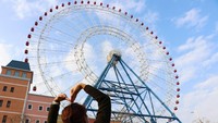 Taman rekreasi Lihpao Land berlokasi di Distrik Houli, Taichung, Taiwan. Di sinilah berdiri Sky Dream, bianglala tertinggi di Taiwan (Sky Dream/Facebook)