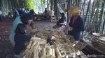 Potret Pasar Unik di Temanggung yang Rimbun Bambu