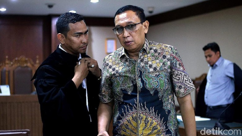 Ajukan JC, Sekjen KONI Ingin Bongkar Pihak Lain di Kasus Suap Hibah Ajukan JC, Sekjen KONI Ingin Bongkar Pihak Lain di Kasus Suap Hibah
