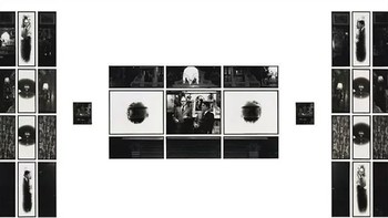 Foto To Her Majesty ini dibuat tahun 1973 oleh Gilbert & George. Pada Juni 2008, ia laku USD 3,7 juta saat dilelang di Christie di London. Foto: istimewa