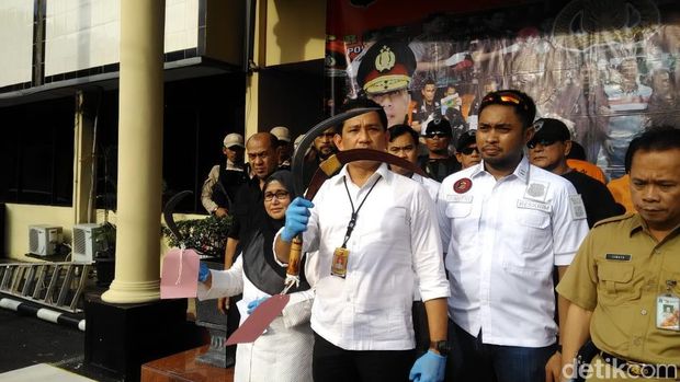 Presscon Kasatreskrim Polres Jakbar AKBP Edi Suranta Sitepu di Polres Metro Jakbar, Slipi, Jakbar, pada Senin (11/3/2019).