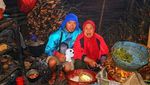 Kenangan 10 Penjual Makanan Legendaris Indonesia, Nomor 7 Baru Tutup Usia