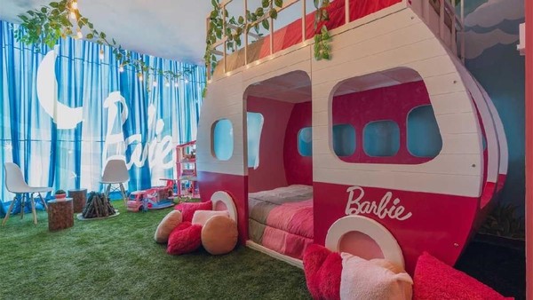Dalam rangka merayakan ulang tahun Barbie yang ke 60, Perusahaan Mattel bekerja sama dengan Hilton Mexico City Santa Fe meluncurkan glamping bertemakan Barbie di Meksiko. (dok Hilton Hotels & Resorts) Dalam rangka merayakan ulang tahun Barbie yang ke 60, Perusahaan Mattel bekerja sama dengan Hilton Mexico City Santa Fe meluncurkan glamping bertemakan Barbie di Meksiko. (dok Hilton Hotels & Resorts)