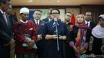 Suasana Haru Selimuti Pertemuan Aisyah dan Keluarganya