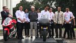 Jokowi Coba Motor Replika MotoGP Rp 7 Miliar