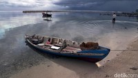 Pulau Tidung pun memiliki sebutan Bali Baru karena keindahan alamnya. Pulau ini pun mengandalkan pariwisata sebagai unggulan ekonomi warganya.