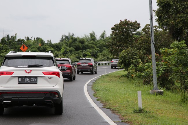 Wuling Almaz Digeber Antar-kota, Kuat Nanjak?