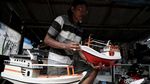 Ini Lho Kerajinan Kapal Kayu Idola Pengunjung Pulau Tidung
