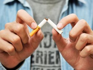 Ingin Berhenti Merokok di Bulan Puasa Ini? Coba Tips Berikut